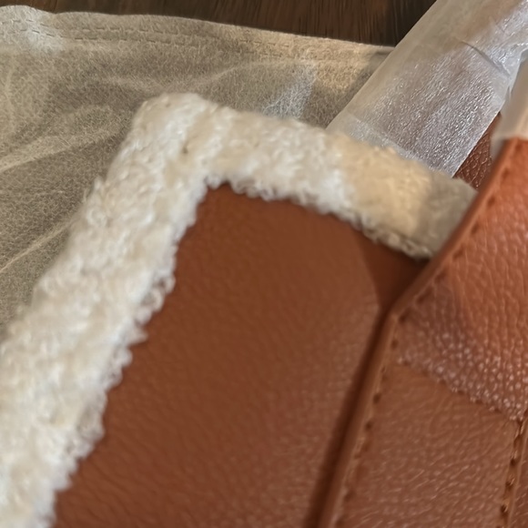 The Tote Bag PU Leather - Picture 5 of 11